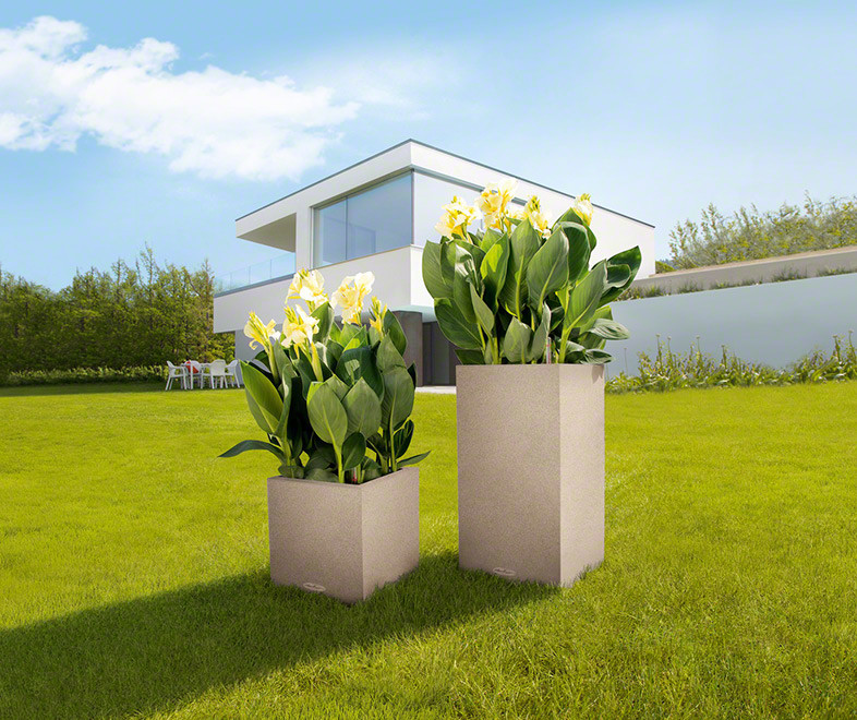 Кашпо со стильными гранями