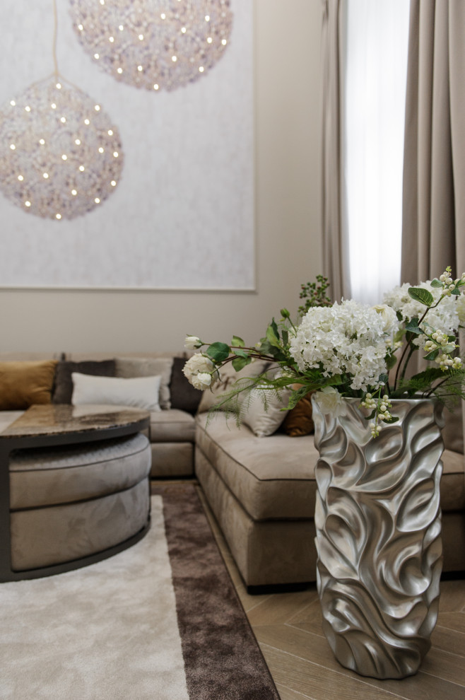 Гостиная со вторым светом