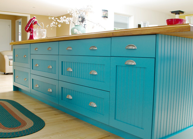 Bold And Blue Kitchen Island Design With Beadboard Cabinet Doors