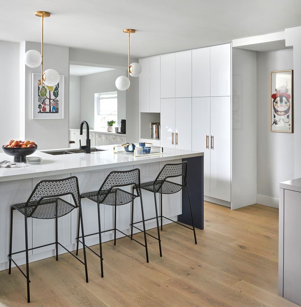 Kitchen - kitchen idea in Toronto