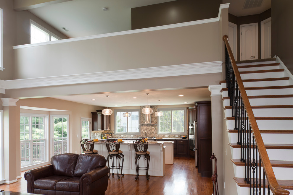 Kitchen - transitional kitchen idea in Baltimore