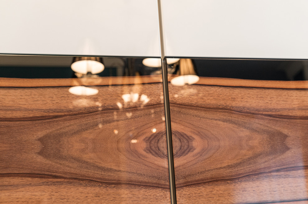 В цветах моря