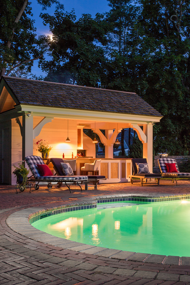 Home design - farmhouse home design idea in Portland Maine