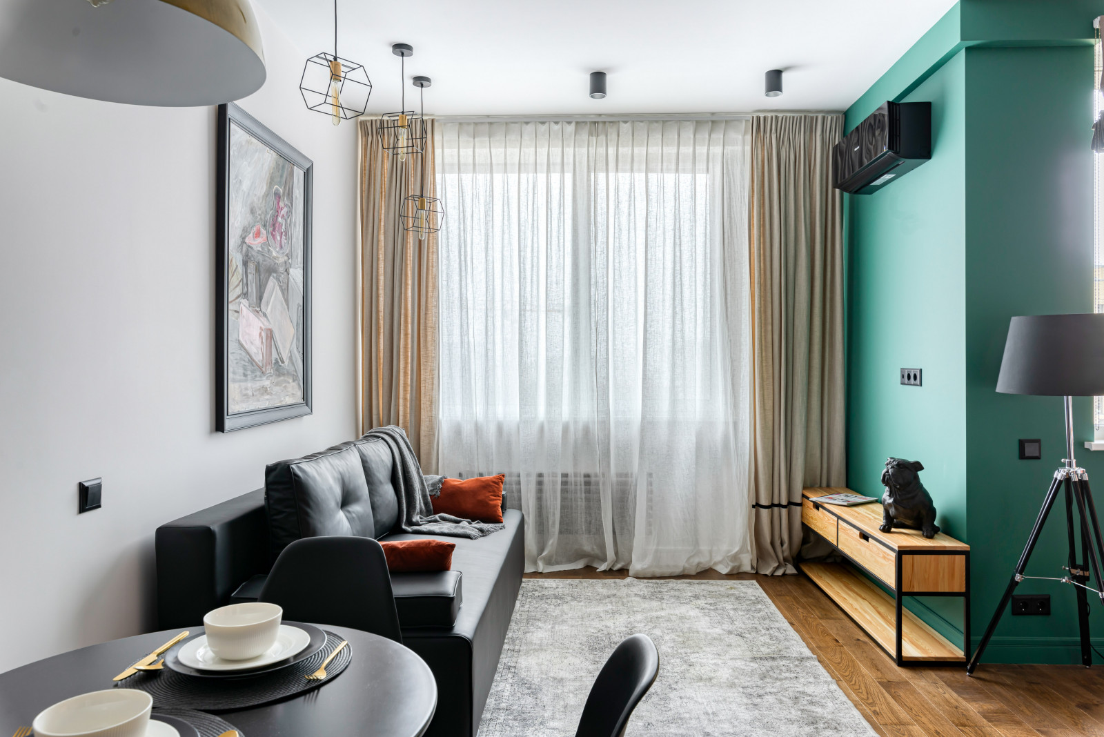 Студия в стиле лофт для холостяка: зона гостиной