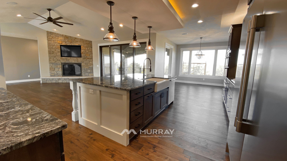 Mountain style kitchen photo in Omaha