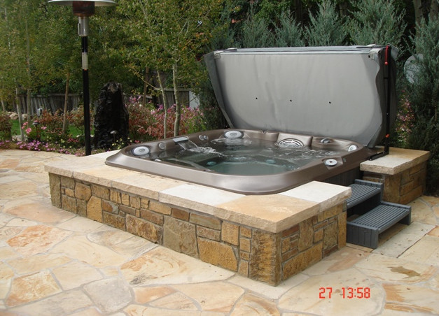 Custom Hot Tubs