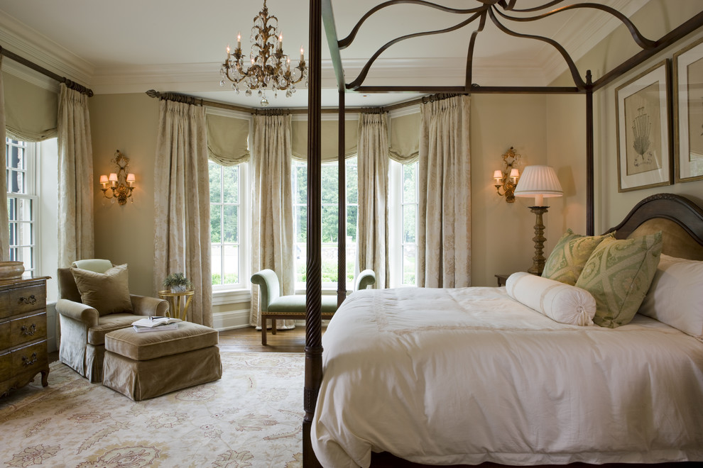 Inspiration for a traditional bedroom in Boston.