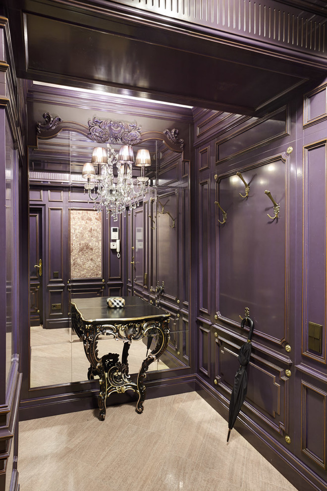 Холл в классическом стиле
