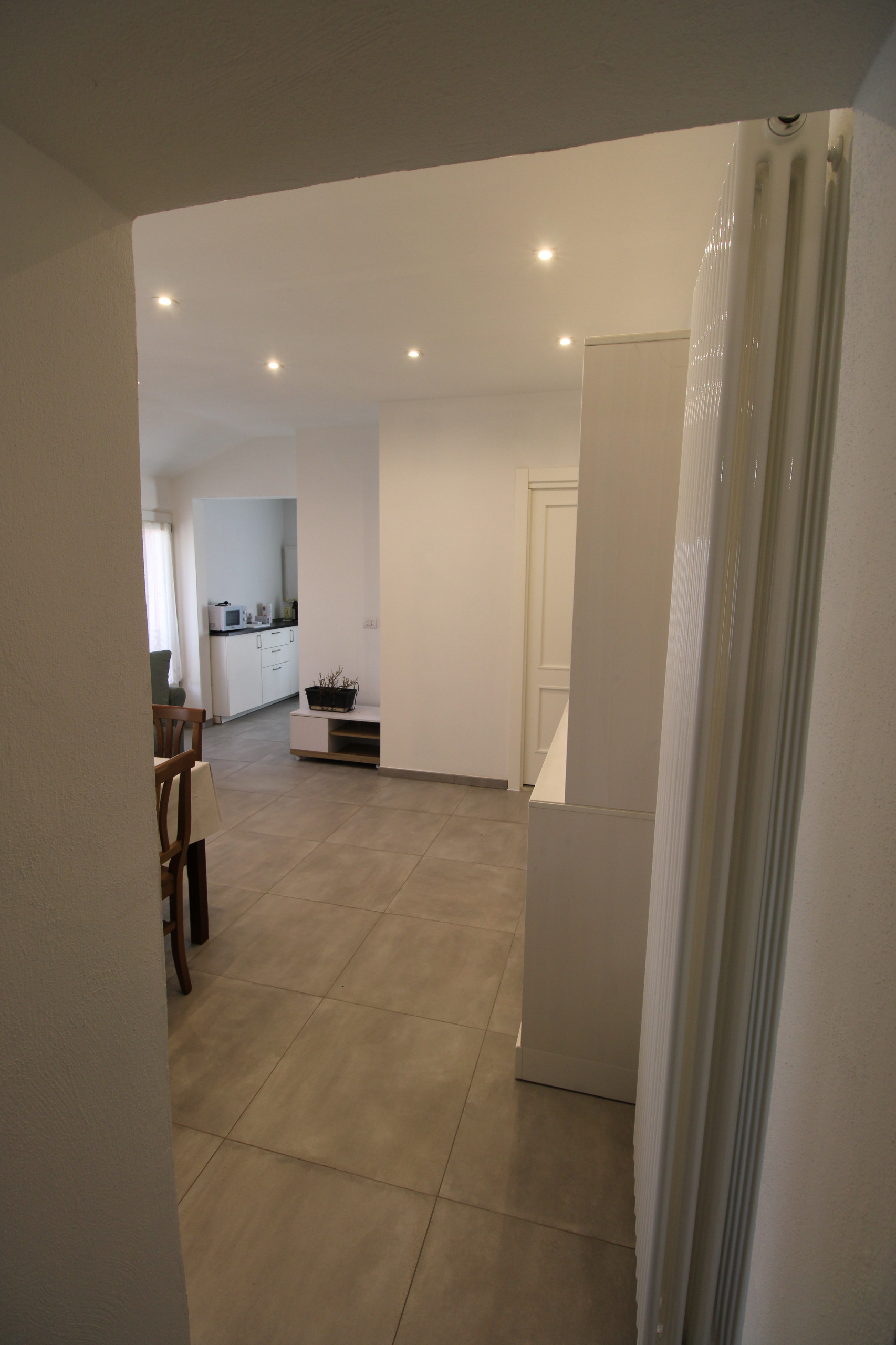 Bilocale 45 MQ Ristrutturato | Ottimizzazione Spazi e Budget Contenuto