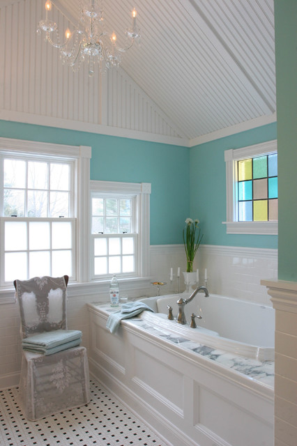 "Farmhouse Chic" Master Bath victoriano-cuarto-de-bano
