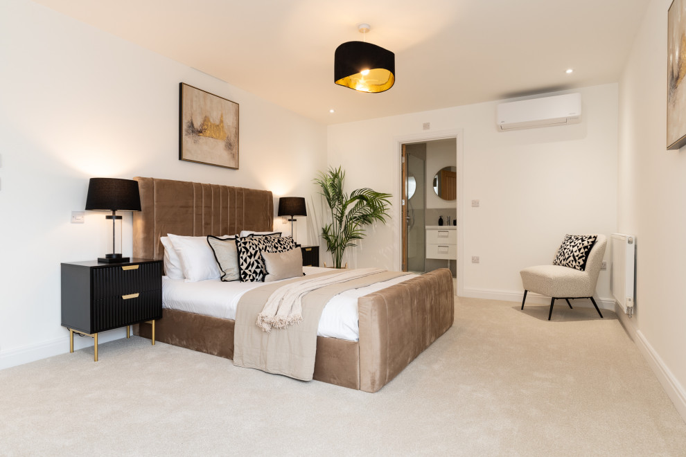 Walnut Close - New Build - Stage to Sell