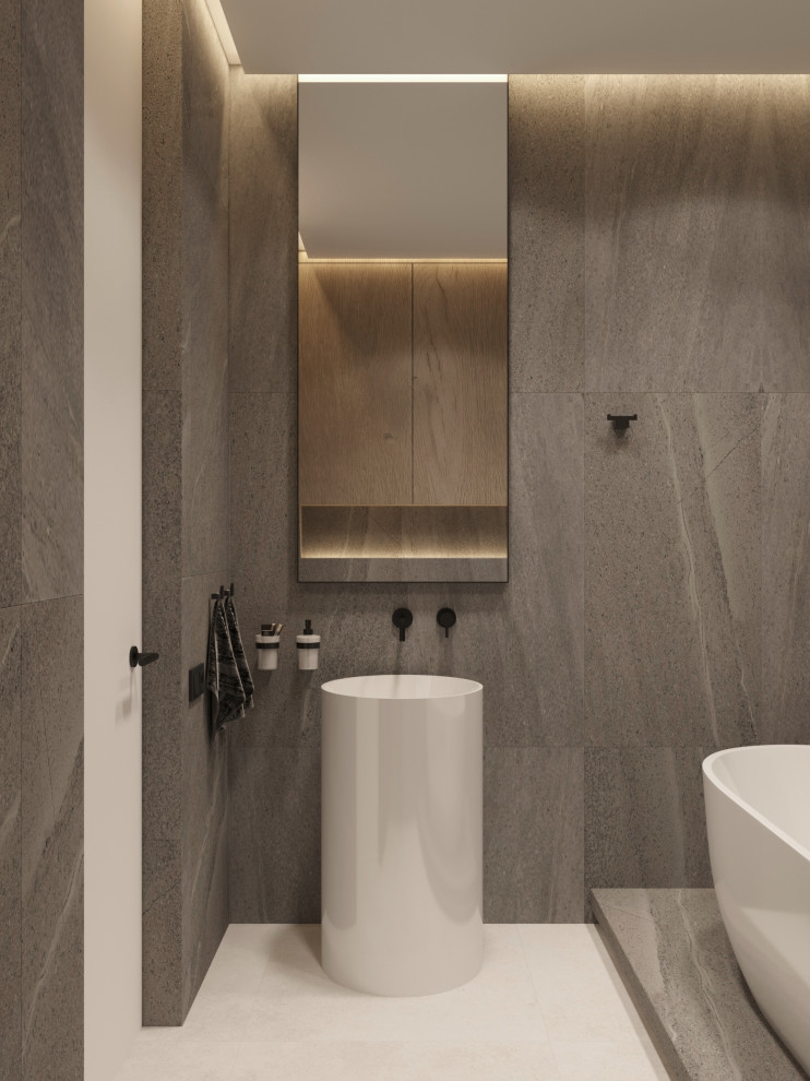 Современная квартира с видом на лес