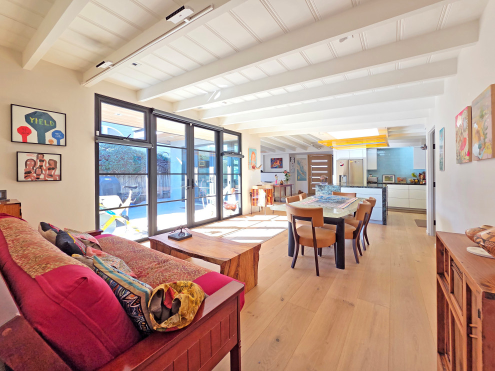 Mid-Century Modern House with Contemporary Art Collection