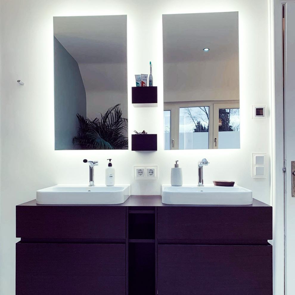 Modernes Badezimmer in Hamburg