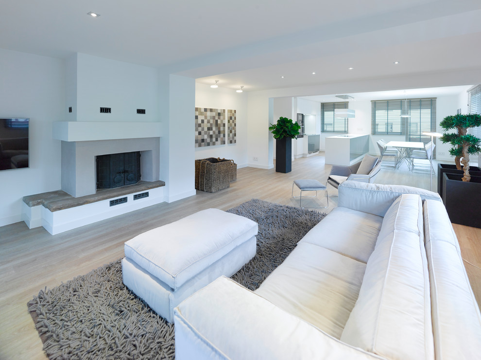 Umbau Wohnung Neckartenzlingen - Contemporary - Living ...