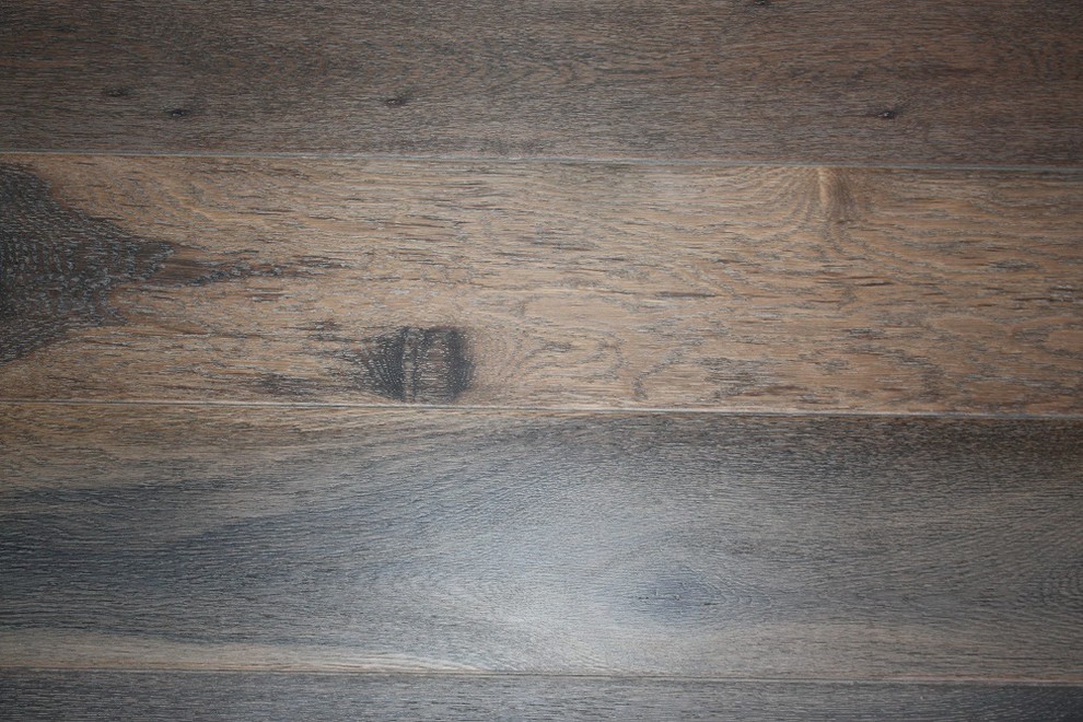 White Oak 5/8 x 7-1/2" Weatherwood Distressed Engineered Hardwood Flooring