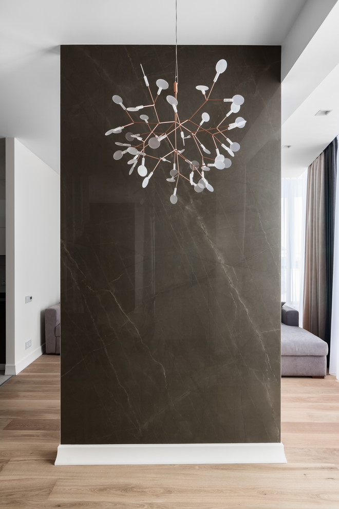 Просторная двухуровневая квартира в современном стиле