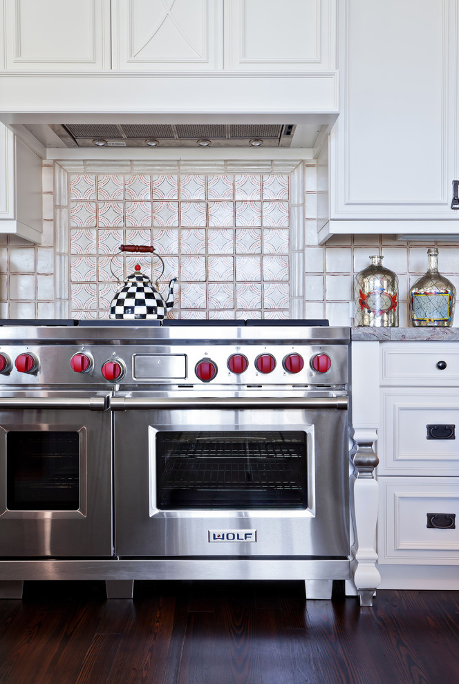 Example of a transitional kitchen design in Miami