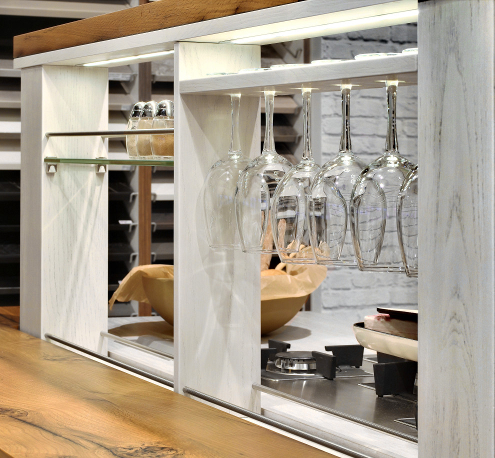 Giulia Novars в Екатеринбурге.