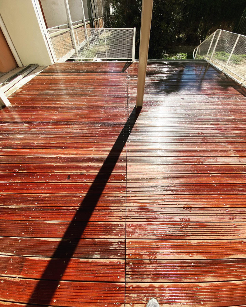 Pose d’une terrasse en macaranduba sur deux niveaux