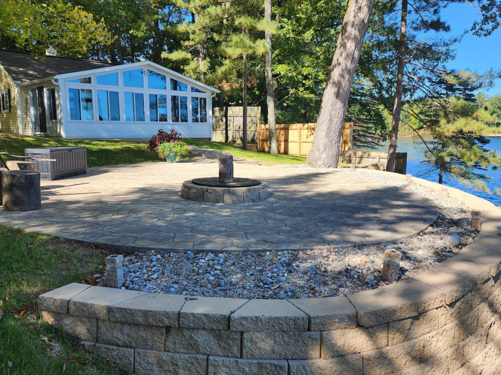 Shady Shores Retaining wall