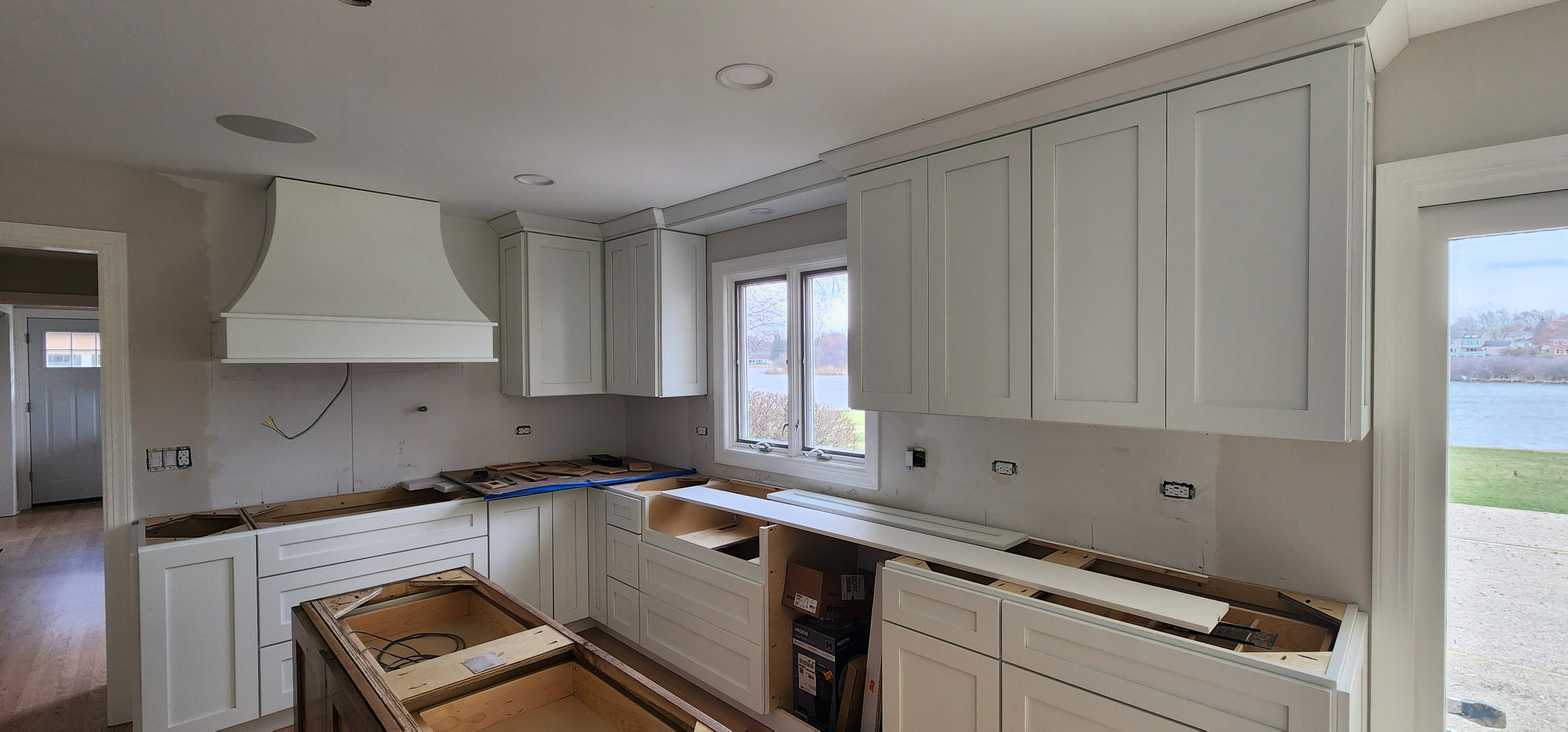 Complete Kitchens