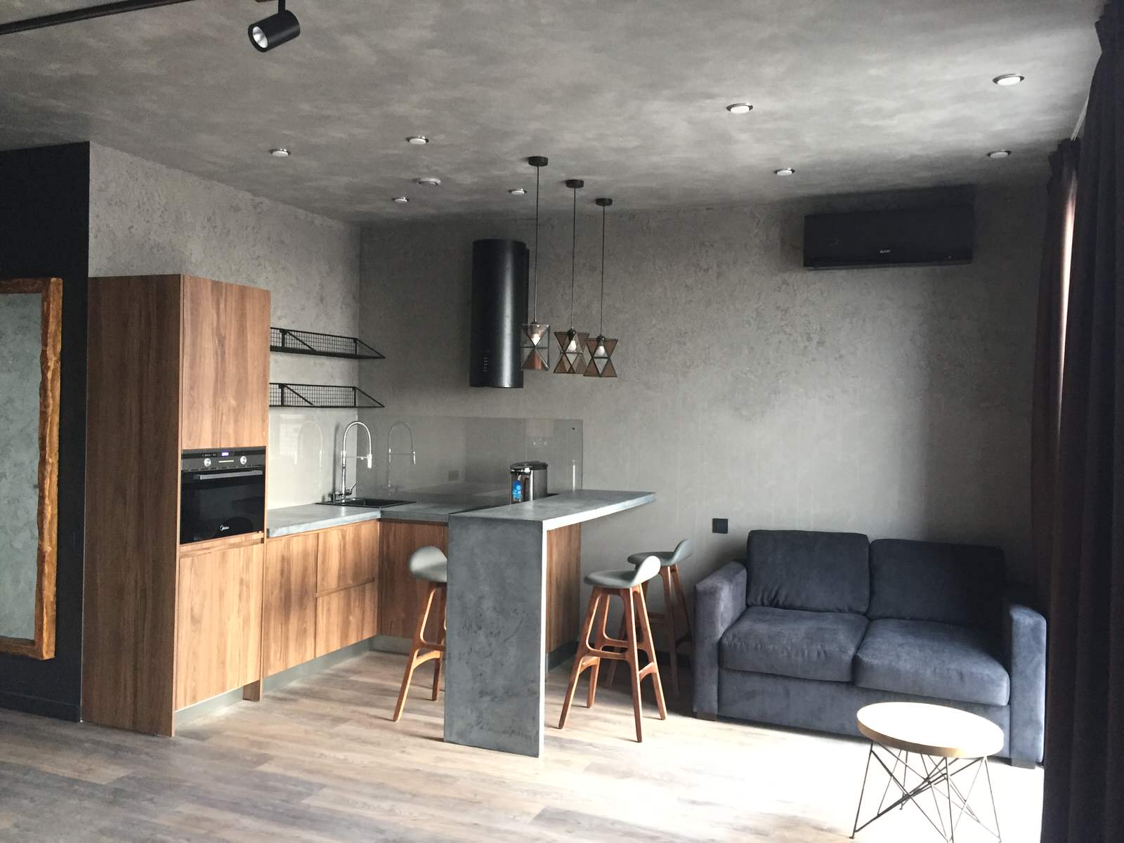 ЖК Пресня сити - студия для молодого человека