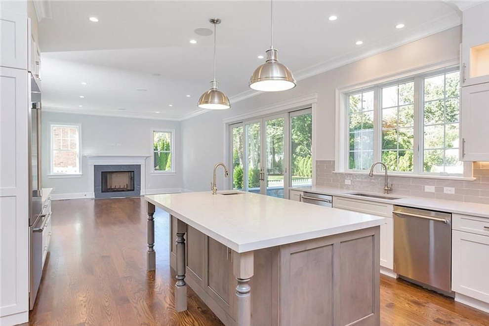 Kitchen - transitional kitchen idea in DC Metro