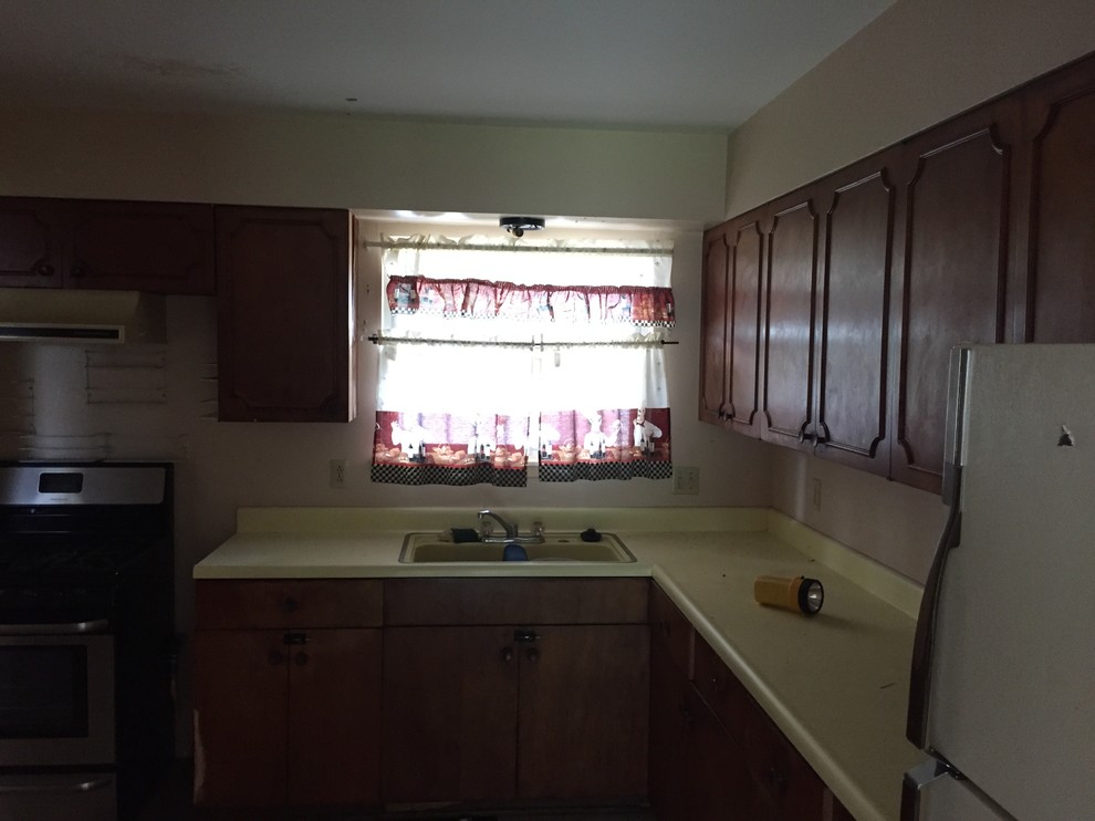 Total Rehab (Investment Property) 3 Bedrooms 2 Bathrooms