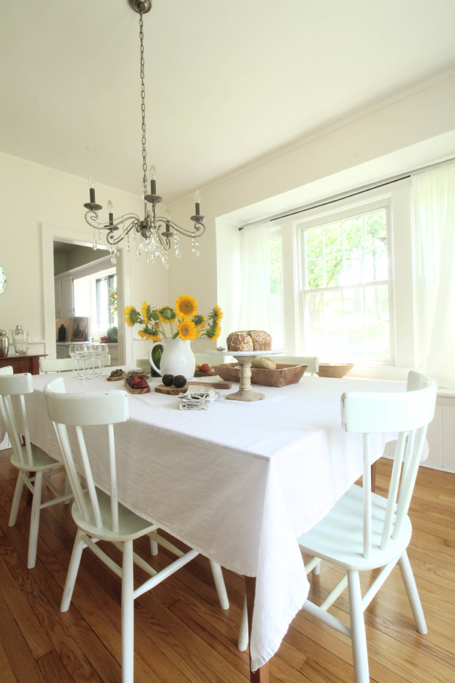 Inspiration for a country dining room remodel in New York