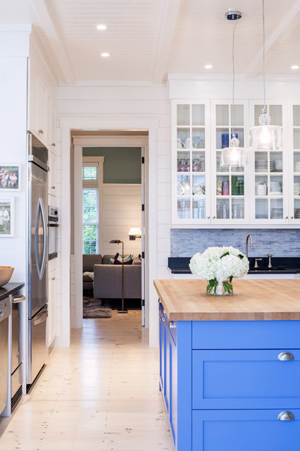 Martha's Vineyard Residence coastal-kitchen