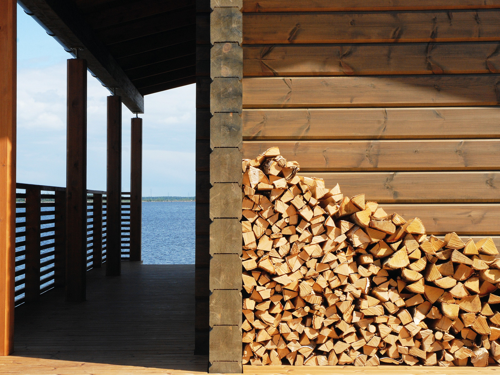 Продукция Tikkurila для наружных работ