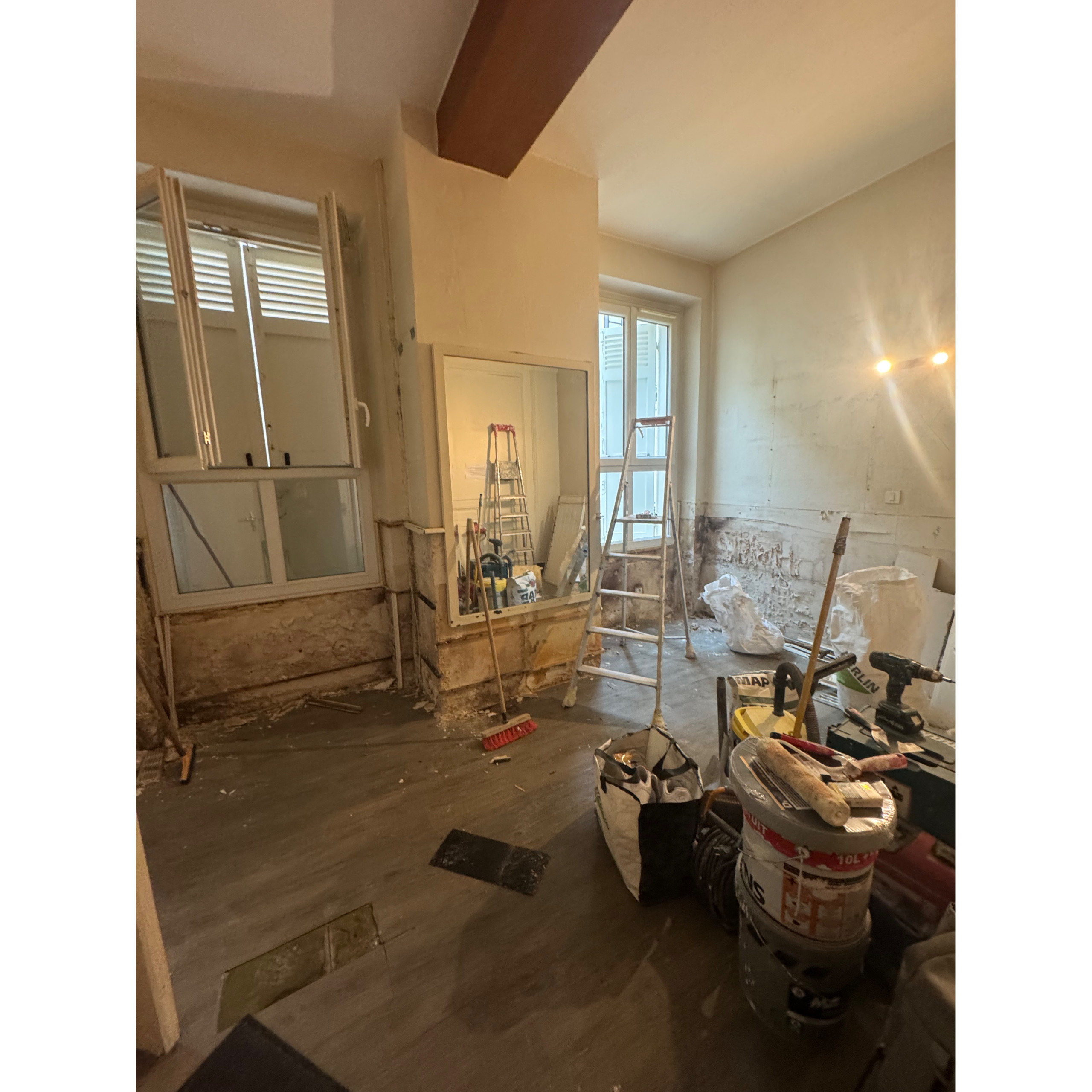 Projet Louis Blanc, rénovation d'un studio de 15m2