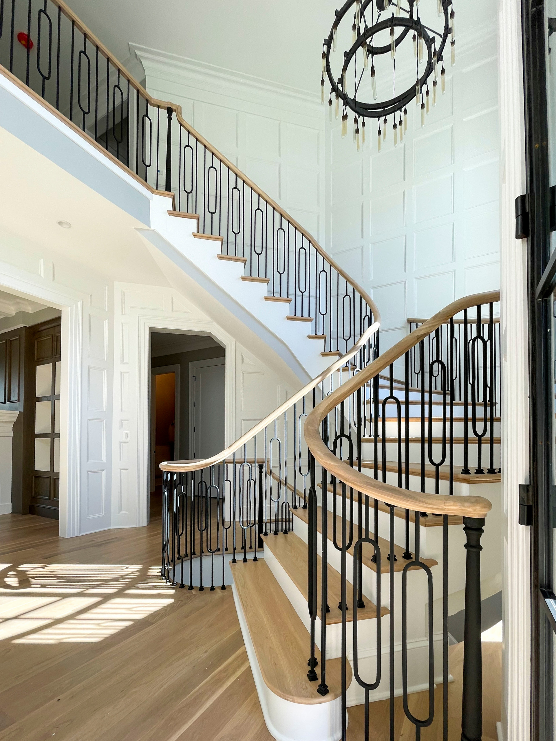 95_Remarkable and elegant floating elliptical staircase, McLean, VA 22101