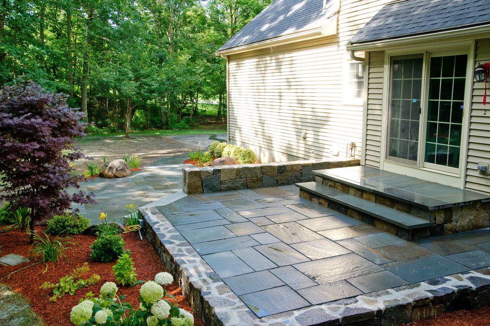 2 Tier Multicolor Natural Cleft Bluestone Patio Traditional Patio