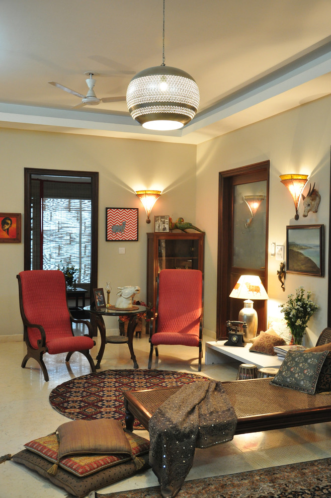 Photo of a small enclosed living room in Delhi.