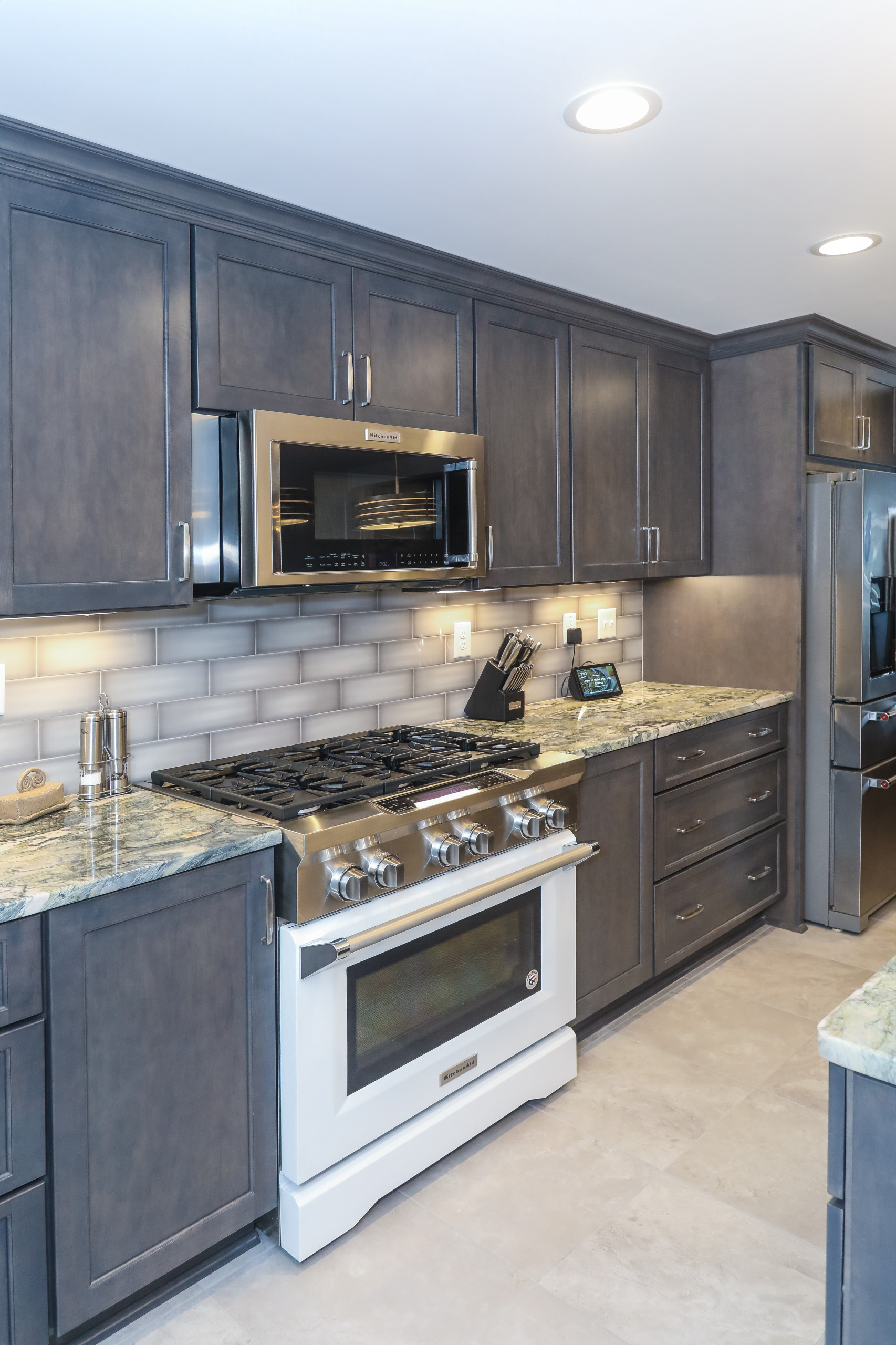 Gainesville Lake Home Remodeling - Kitchen, Butler's Pantry & Laundry