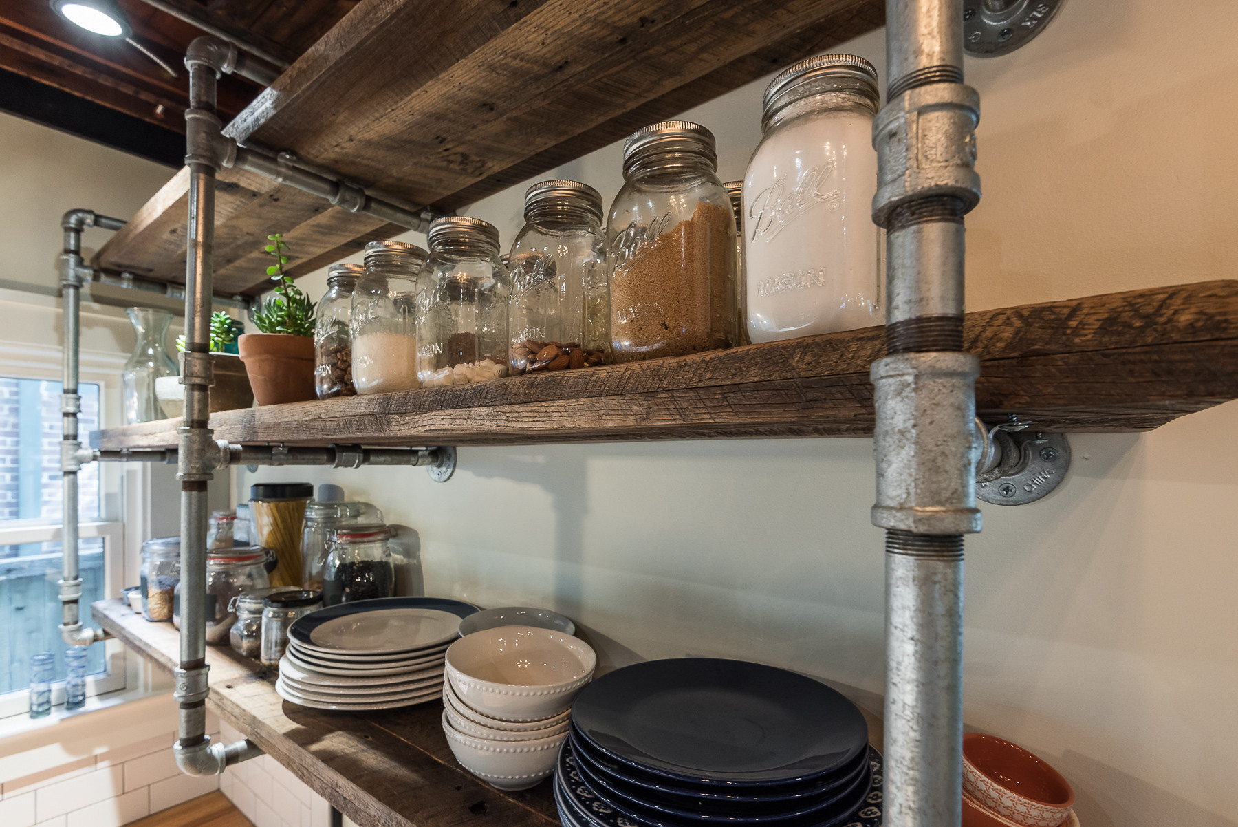 Industrial Retro Kitchen Urbana