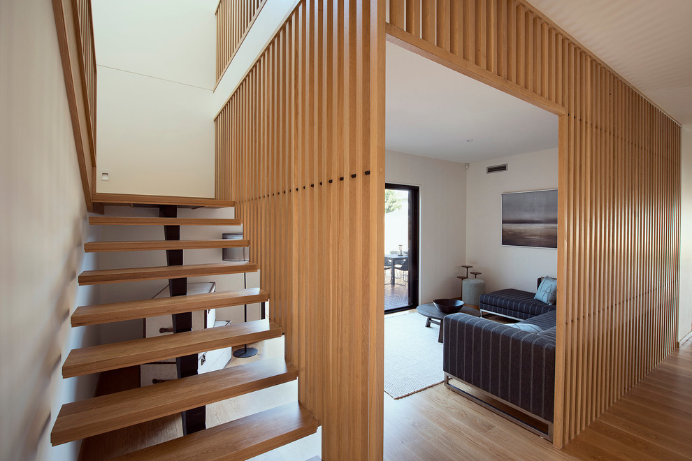 This is an example of a modern staircase in Melbourne.