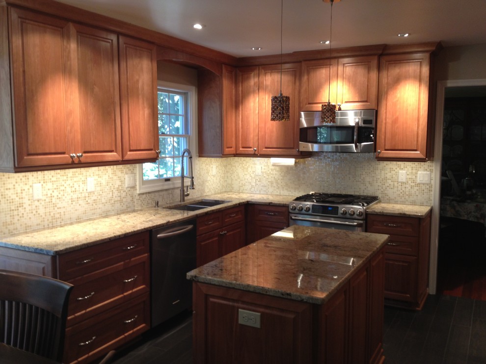 Tiled Backsplash - Kitchens