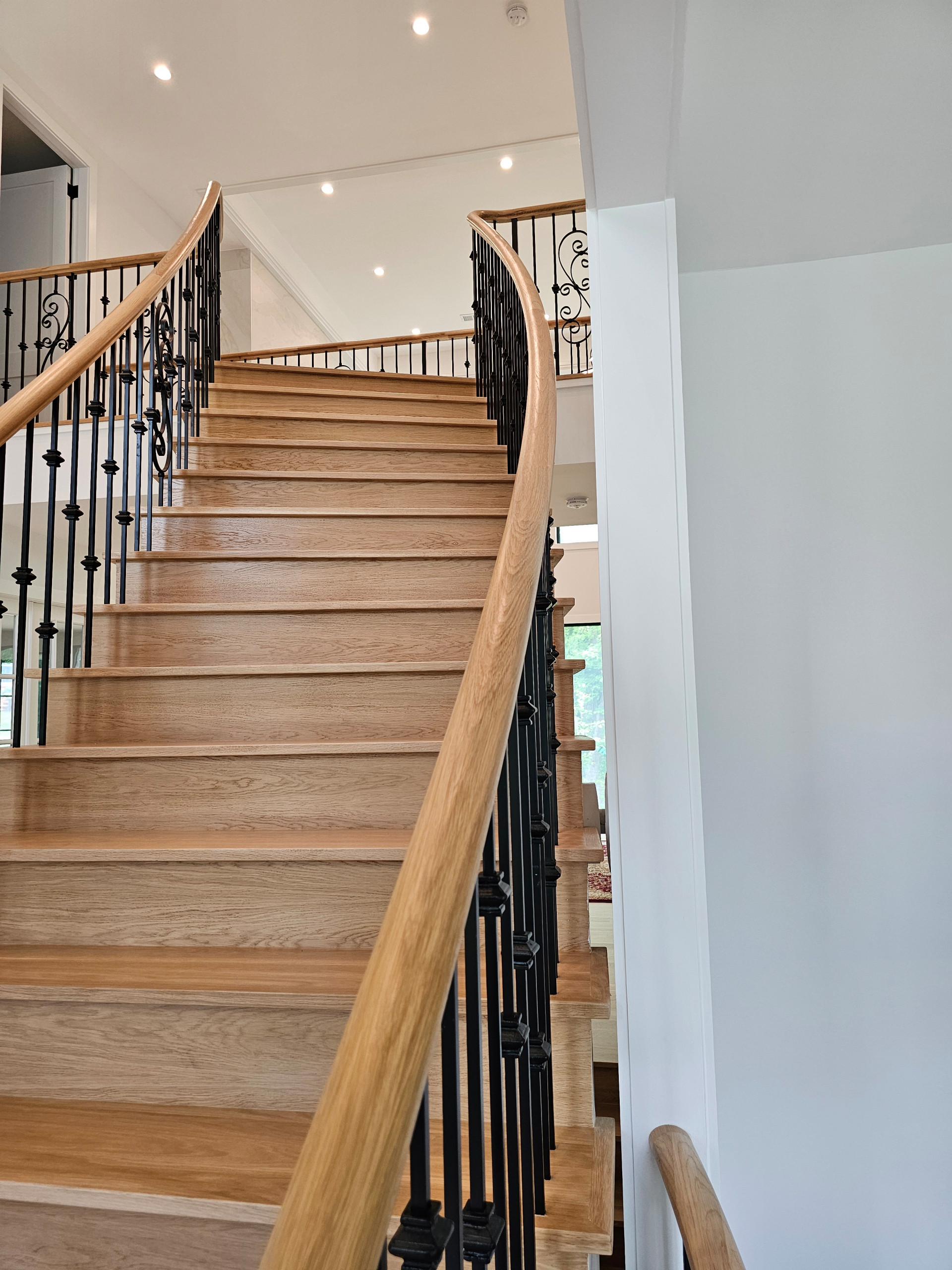 120_Luxurious White Oak Stair with Iron Balusters, Great Falls, 22066