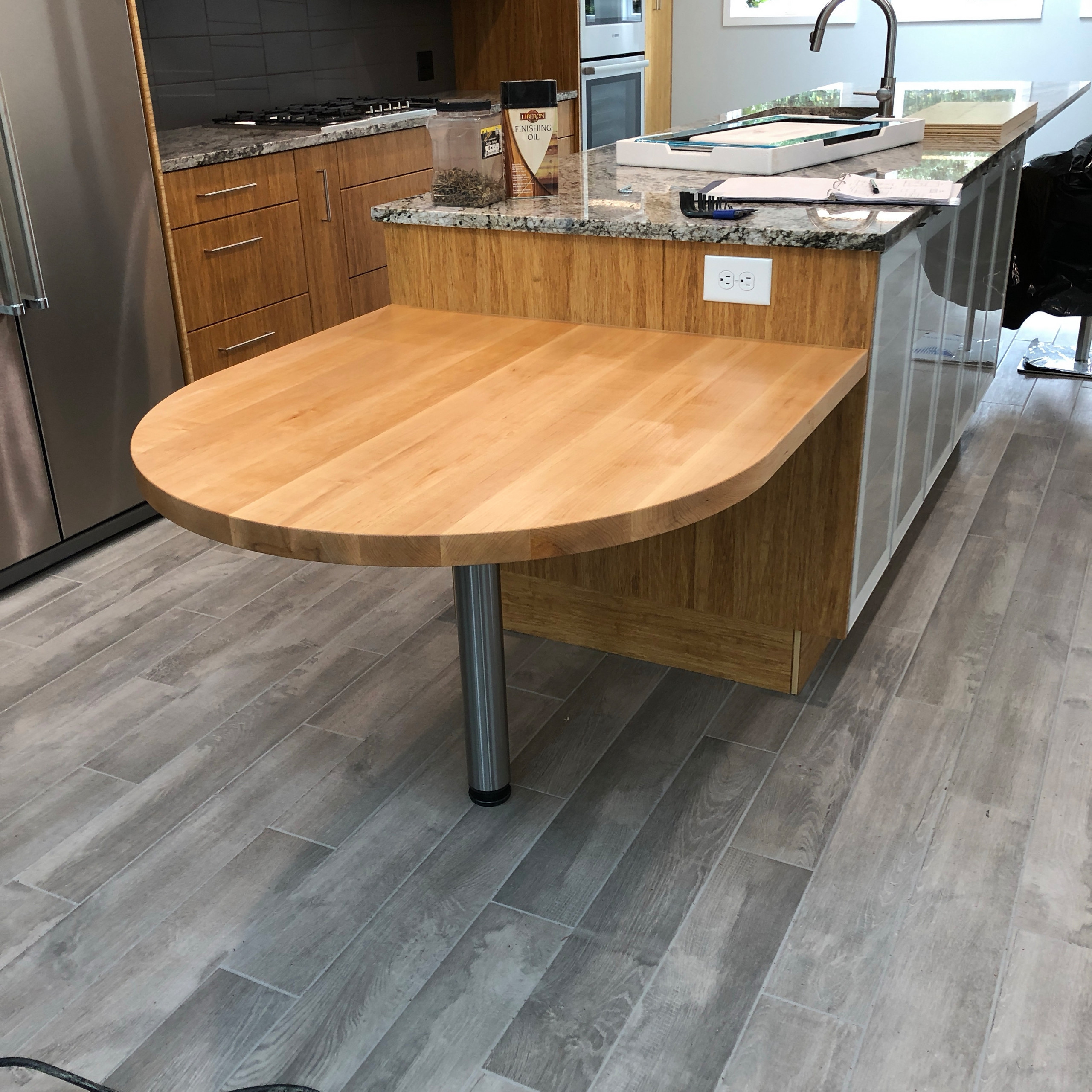Eat-in Kitchen Table