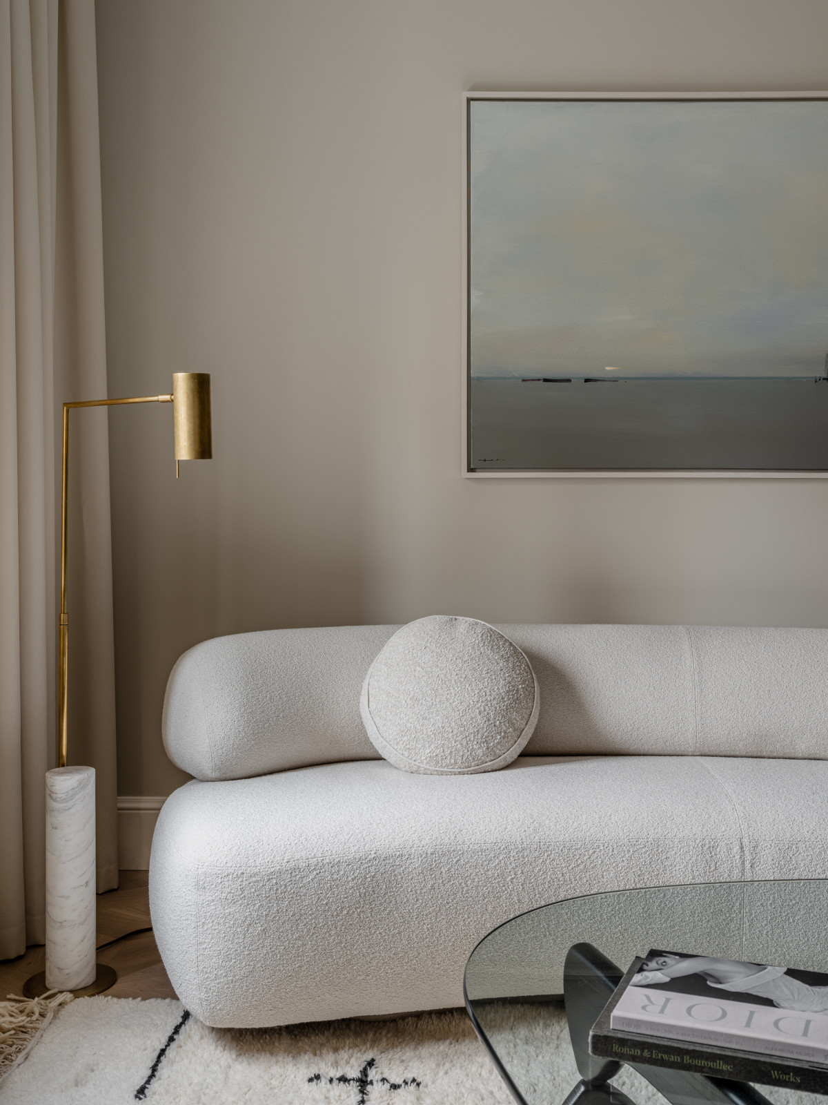 Квартира для молодой девушки