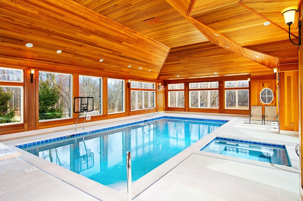 Inspiration for a contemporary indoor rectangular pool in Chicago.