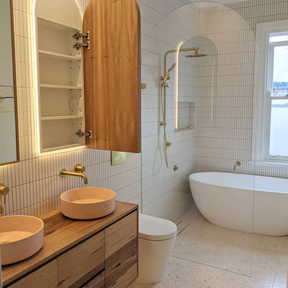Design ideas for a contemporary bathroom.