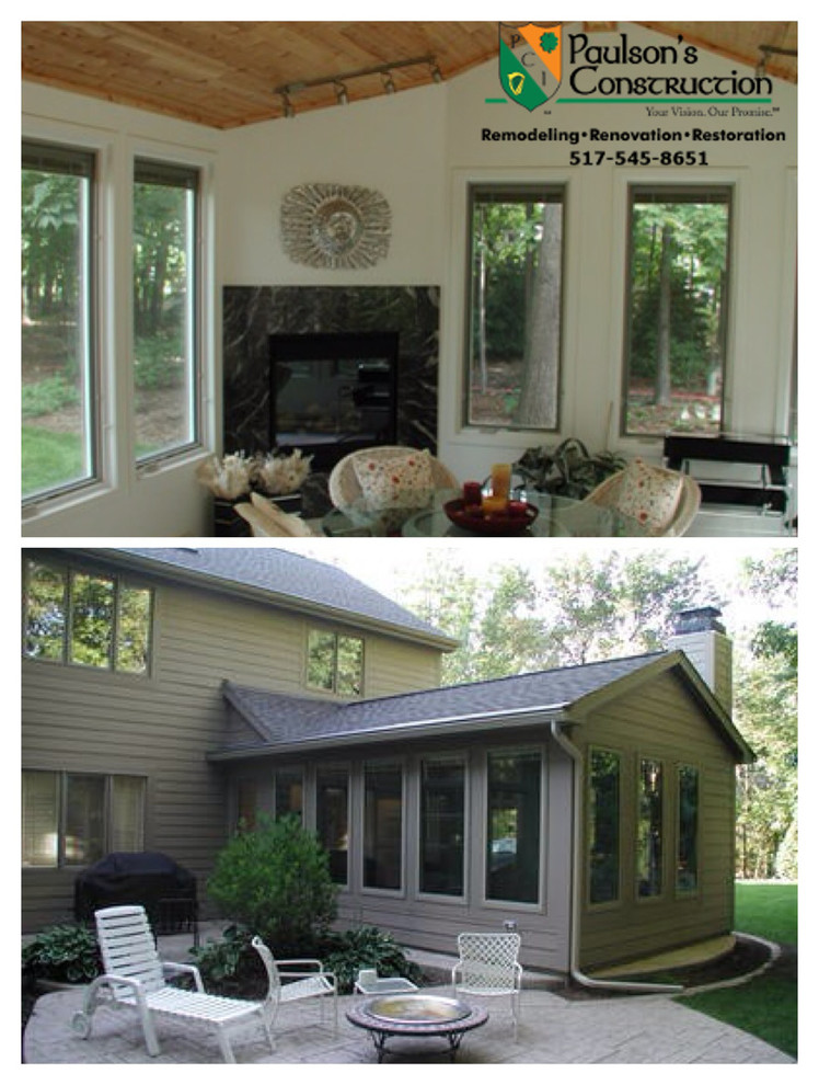 Home design - mid-sized modern home design idea in Detroit