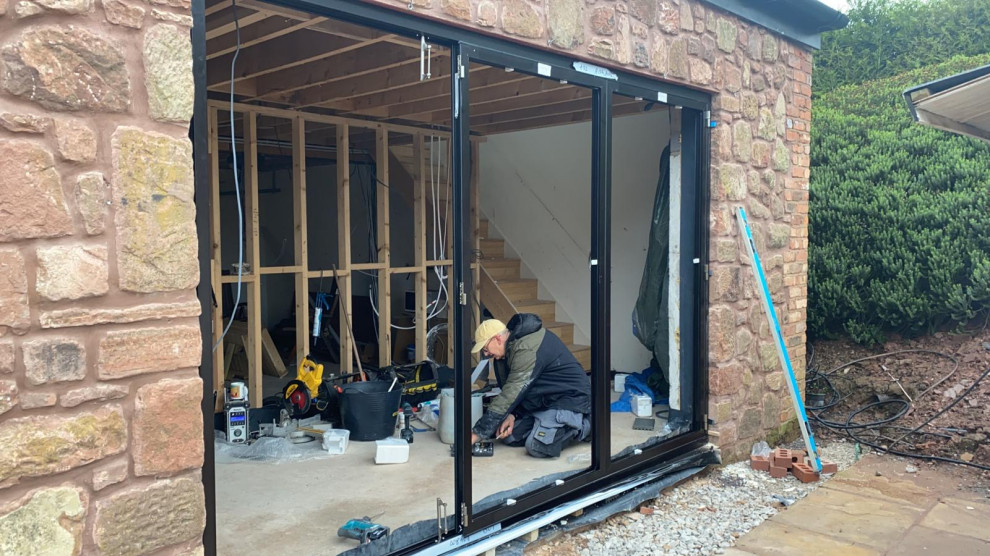 Garage Conversion to Man Pad
