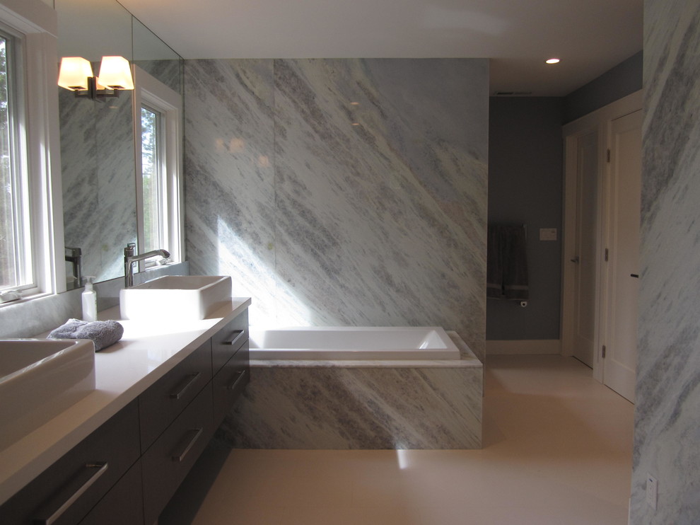 Clean classic - Modern - Bathroom - San Francisco - by Zeitgeist Sonoma