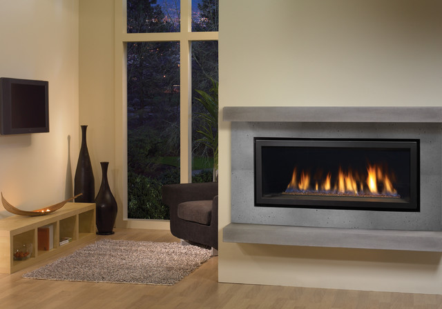 The HZ40E is a dramatic contemporary fireplace that includes today’s sleek