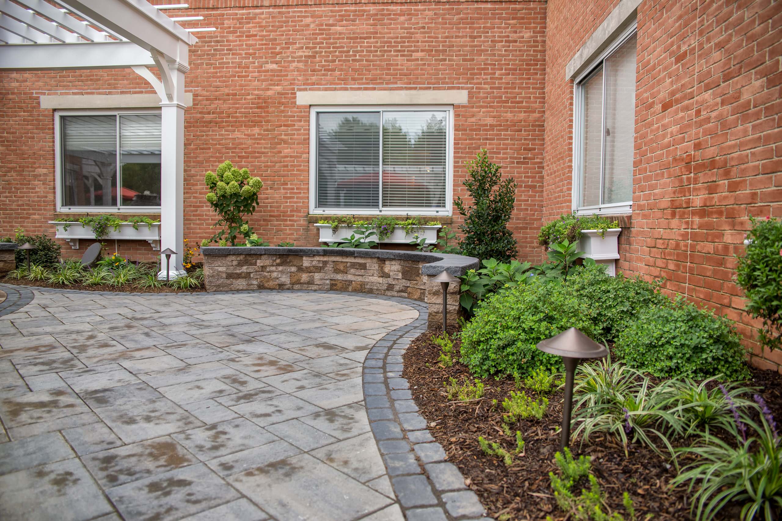 Weymouth Massachusetts Courtyard